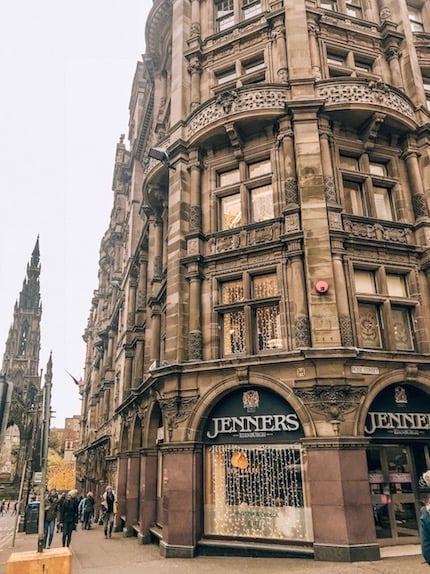 Princes st shopping - best things to do in edinburgh