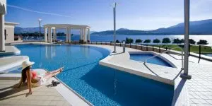 Top Kelowna Lakefront Hotels Royal Private Residence Club