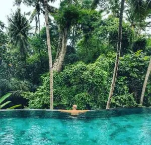 living as a nomad bills