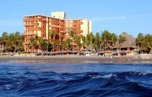 Affordable 5 Star OCEANFRONT Resorts in Mexico 2 (2)