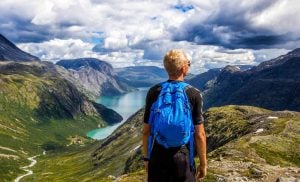 Top 20 Travel Tips For First Time Travelers