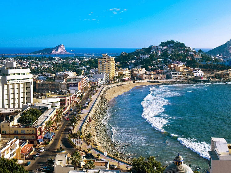 Canadian Tourist Drowns In Mazatlán On Day Trip From Cruise Ship