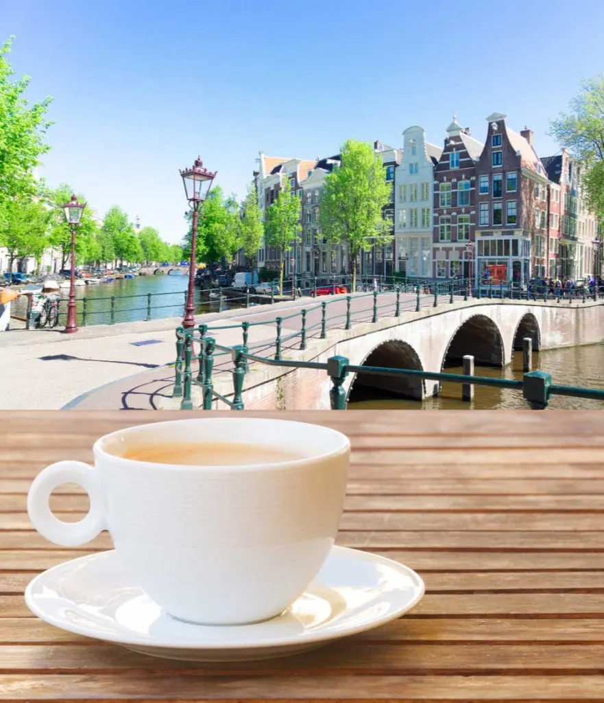 cafe in amsterdam