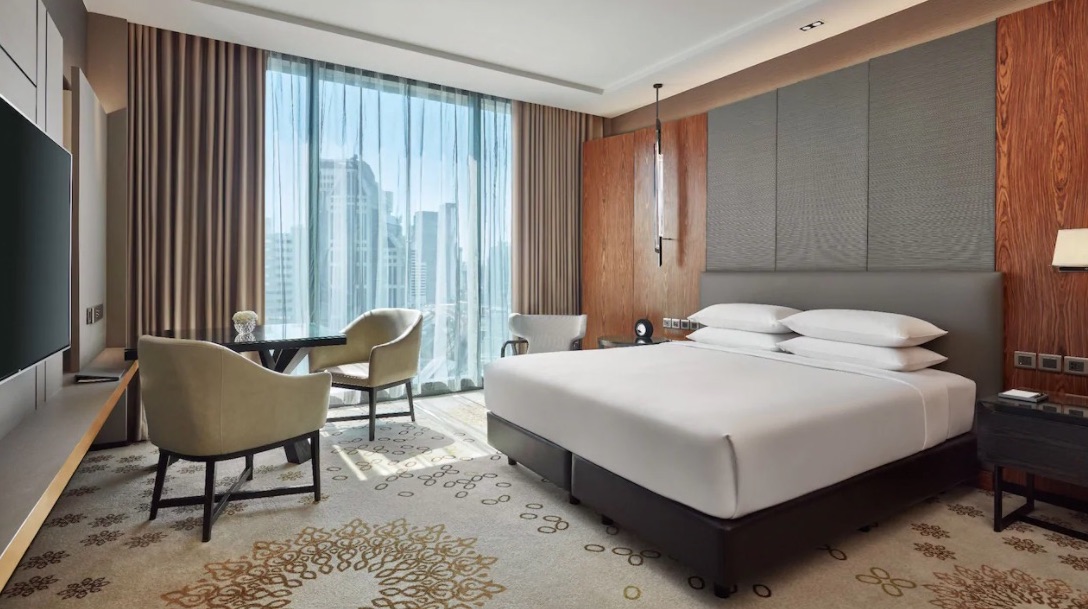 Live in this Bangkok hotel like a celebrity for $91 a night
