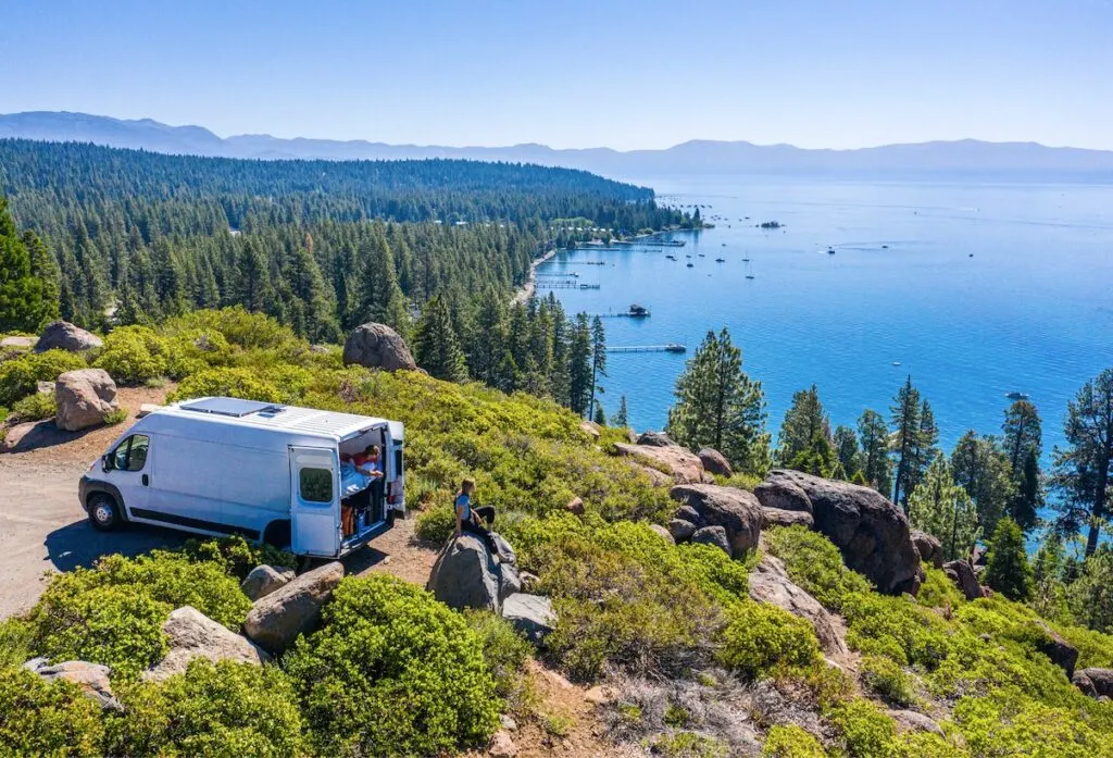 Top 8 Tips For Renting An RV This Summer