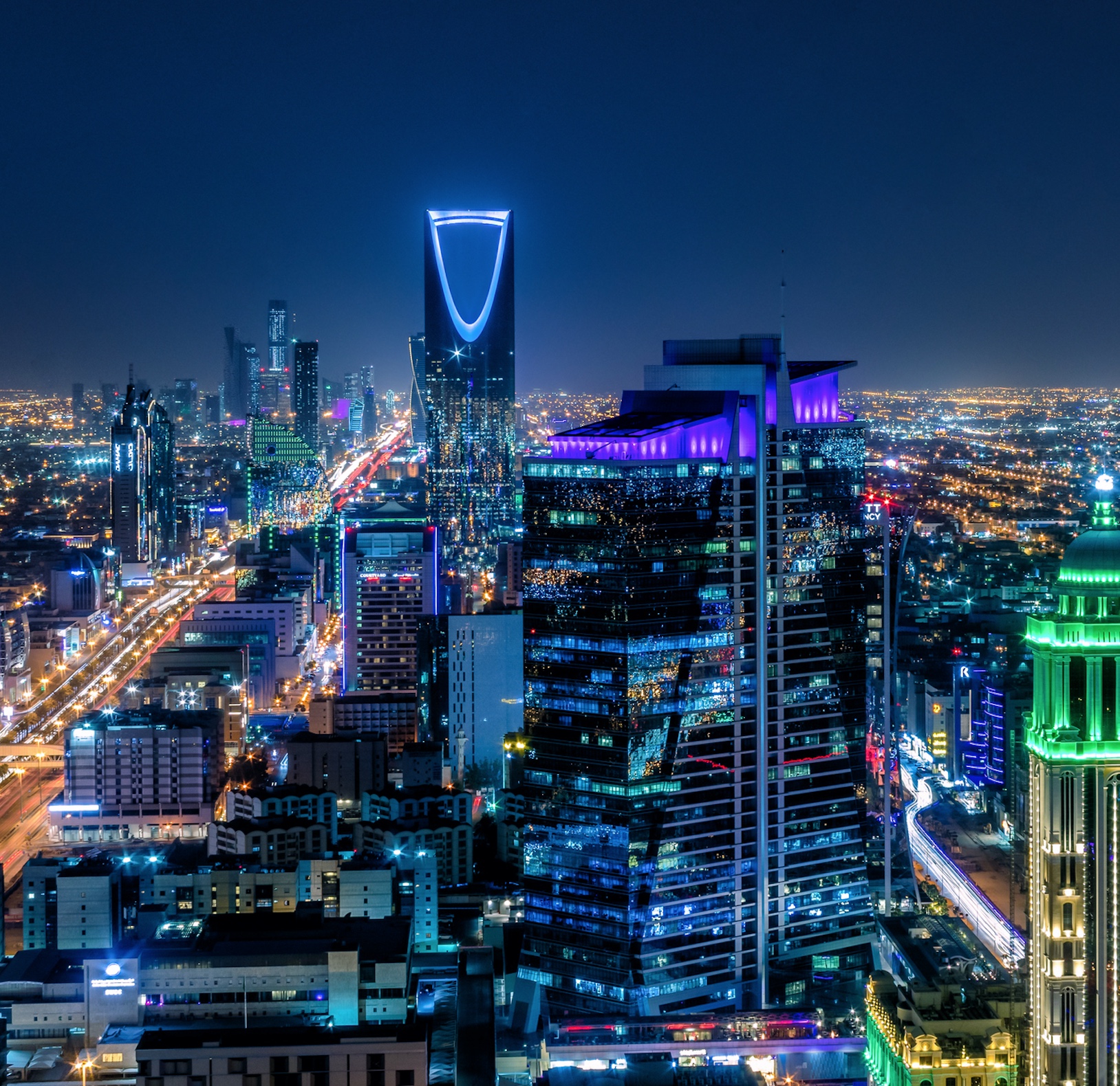 Kingdom Tower Views Riyadh Saudi Arabia Travel Off Path