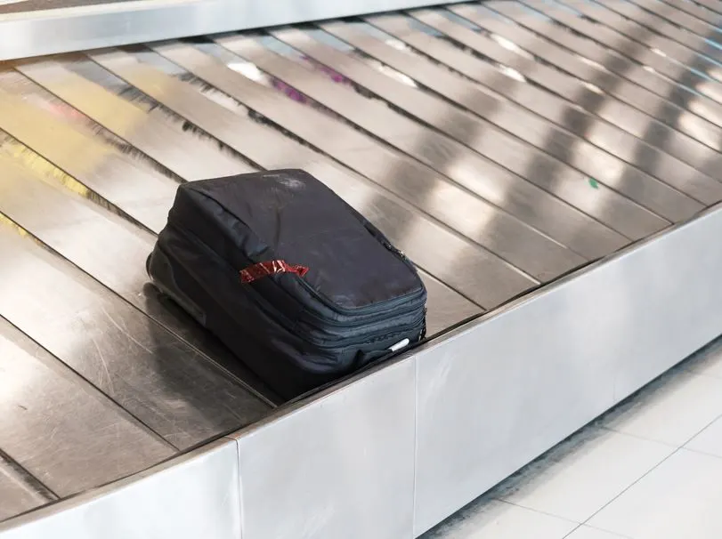 luggage suitcase conveyor belt