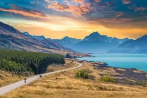 New Zealand Plans To Open Its Border Early 2022