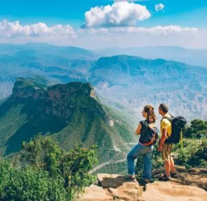 Backpackers Hiking la Sierra Gorda in Quer&eacute;taro State, Mexico.
