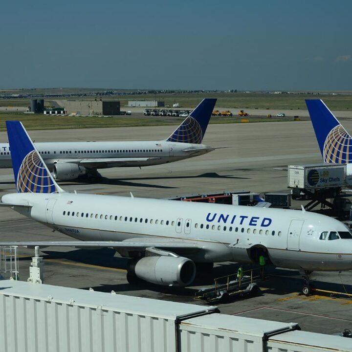 three-united-airplanes - Travel Off Path