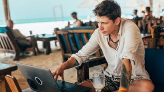​​New Summer Travel Cheat Sheet To Help US Travelers Buy Cheap Flights