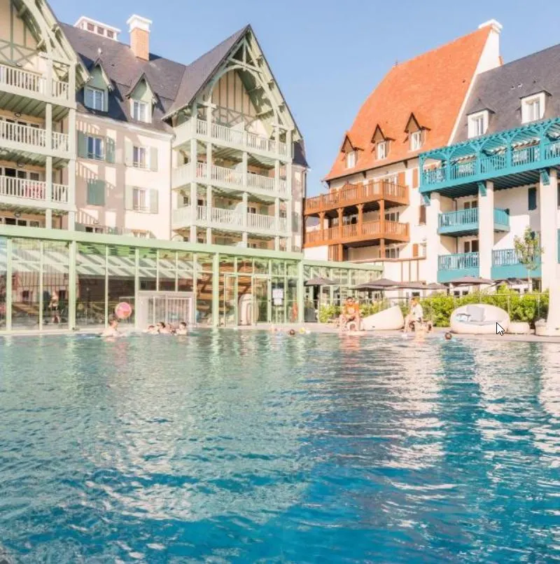 R&eacute;sidence Pierre & Vacances Premium Presqu'Ile de la Touques exterior