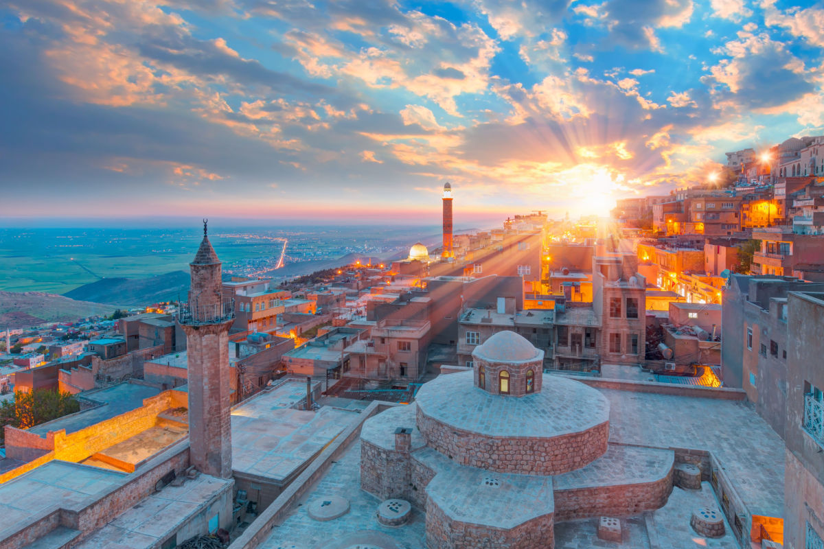 Mardin Old Town At Sunset Mardin Turkey Travel Off Path Mardin Old Town At Sunset Mardin Turkey Travel Off Path