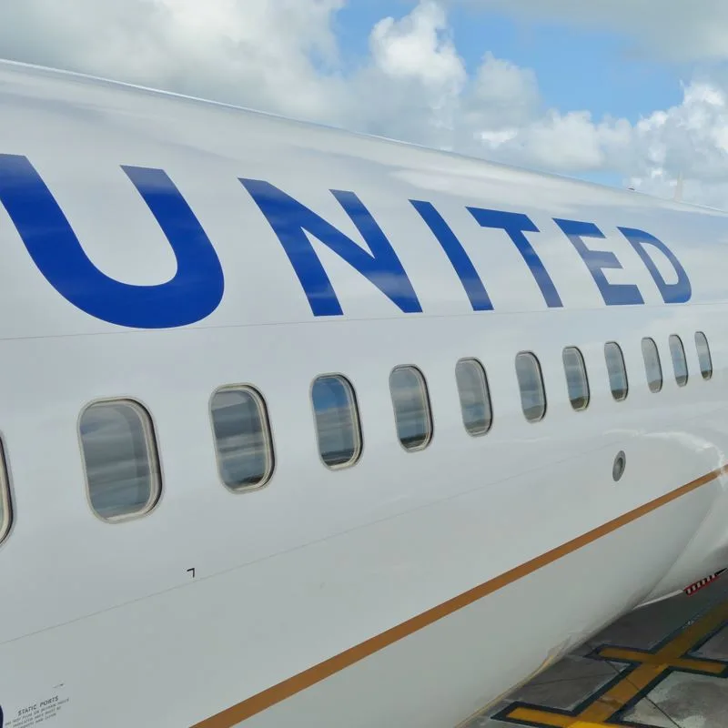United Airlines Plane