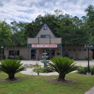 Okefenokee Pastimes Cabins and Campgrounds - Folkstron, Georgia