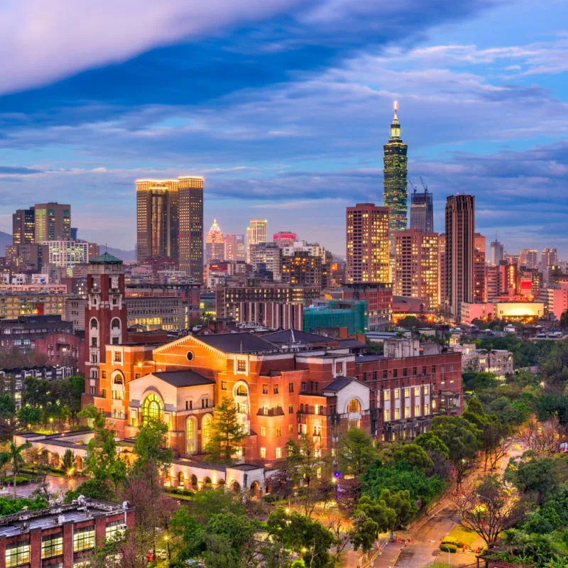 taipei skyline