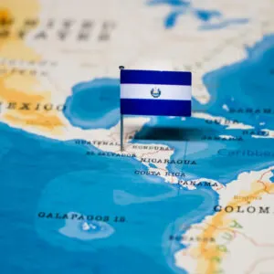 Central-America-Map-With-El-Salvador-Flag-Pin