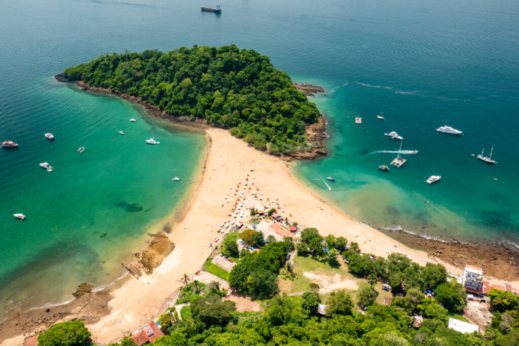 5 Reasons Why Americans Love Visiting This Diverse Latin American