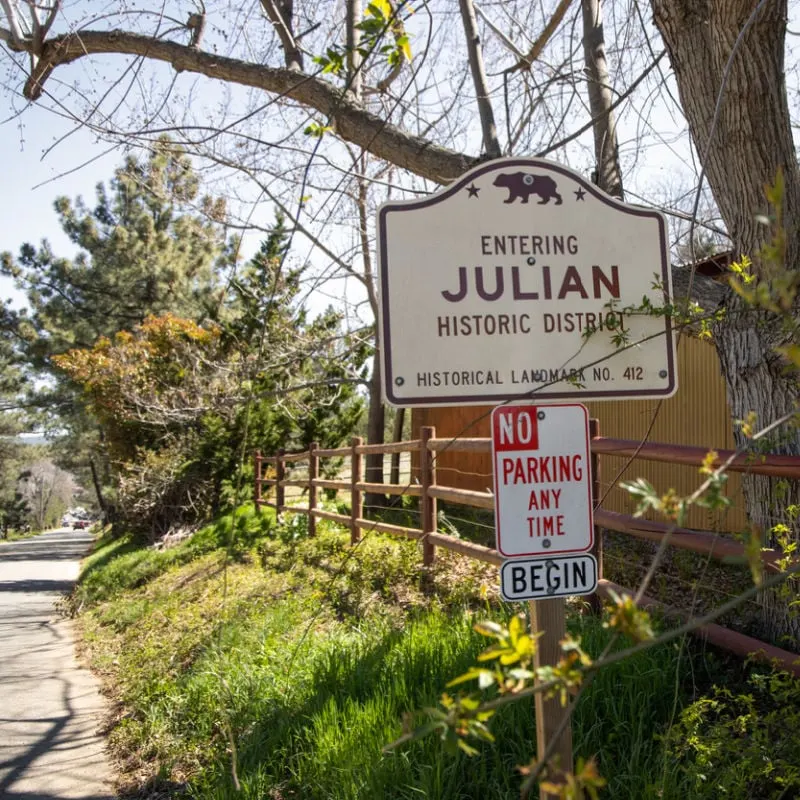 Julian Historic District sign