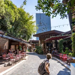 Bars and restaurants in Tirana