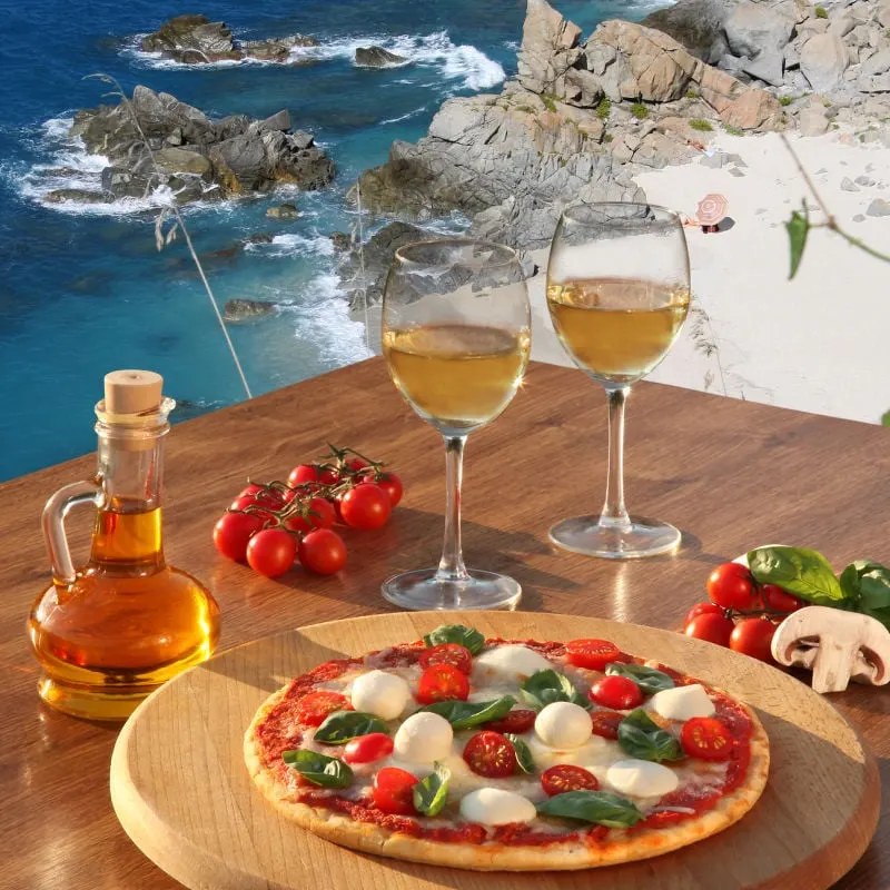 Wine and pizza on Calabria coast