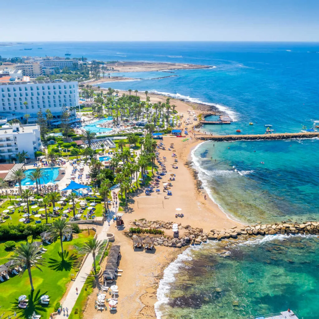 Paphos-stunning-coastline-lined-with-beach-hotles