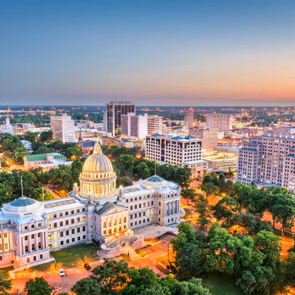 Sweeping views of Jackson, MS skyline