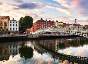 NORTHERN IRELAND ENTRY REQUIREMENTS FROM USA visual data 8