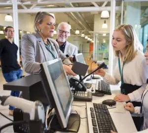 Airline-Agent-Checking-Documents