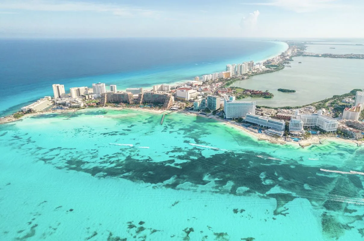 7,000 Police & Military Deployed to Cancun & Riviera Maya to Protect 1.2 Million Tourists This Easter