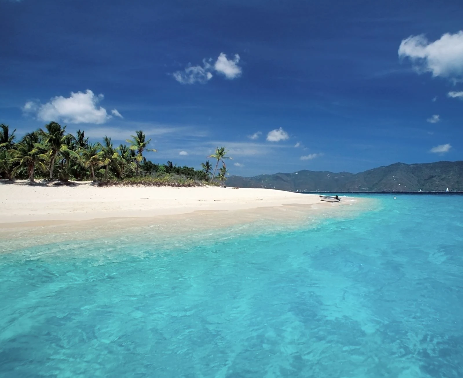 CARIBBEAN - BRITISH VIRGIN ISLANDS - SANDY CAY - islet near Jost Van Dyke