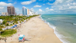 Fort Lauderdale beach on nice day