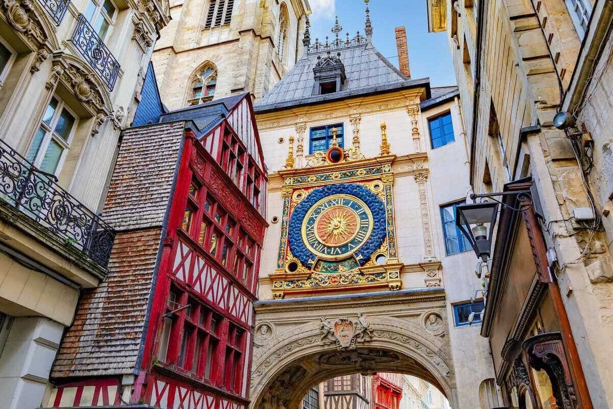 I Visited Over 100 Cities In France: These Are 5 Of The Most Beautiful That Tourists Miss