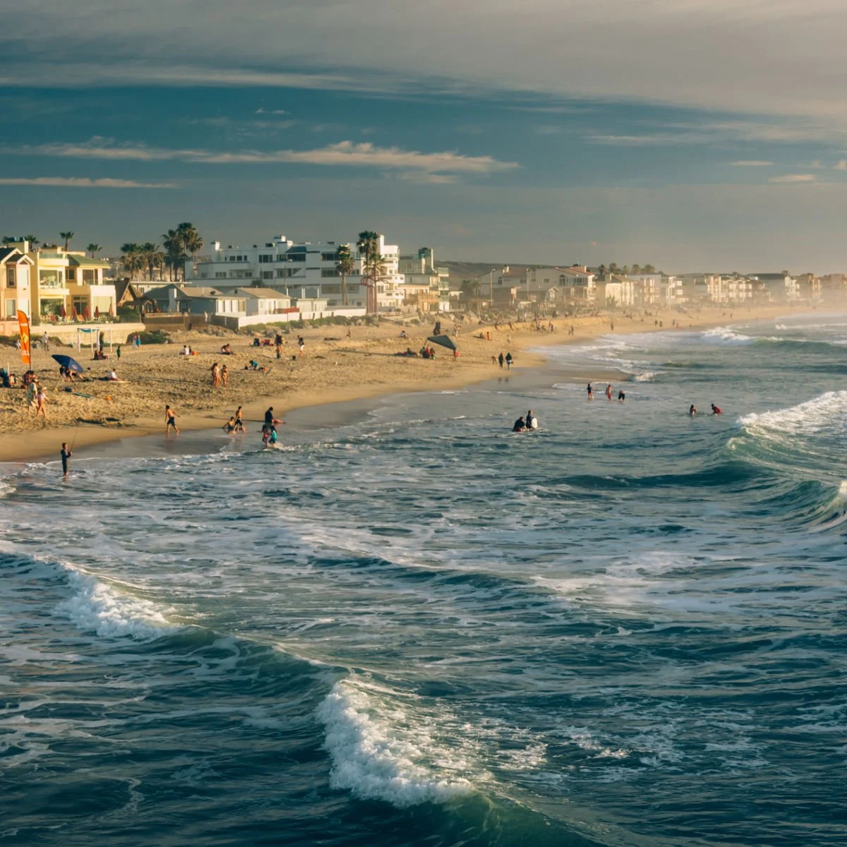 Big waves in Imperial Beach, CA