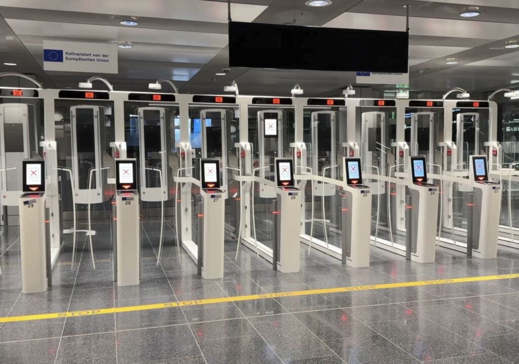 Electronic gates european uinon