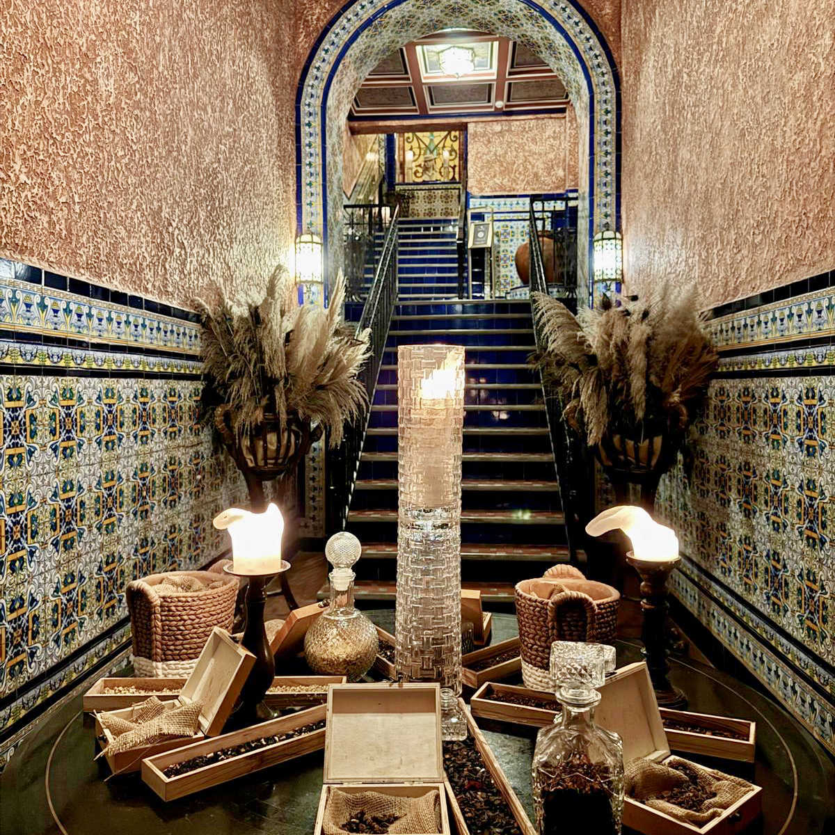 Entrance to Hotel La Compañia's Villa Ana restaurant