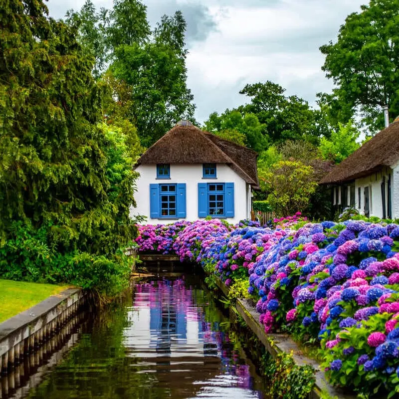 Picturesque Canal In Giethoorn, The Netherlands