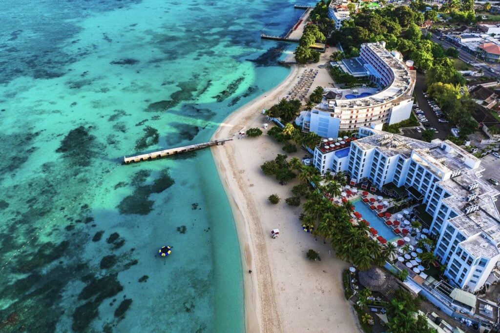 Une nouvelle étude révèle les 7 meilleures destinations pour les voyageurs américains Une nouvelle étude révèle les 7 meilleures destinations pour les voyageurs américains