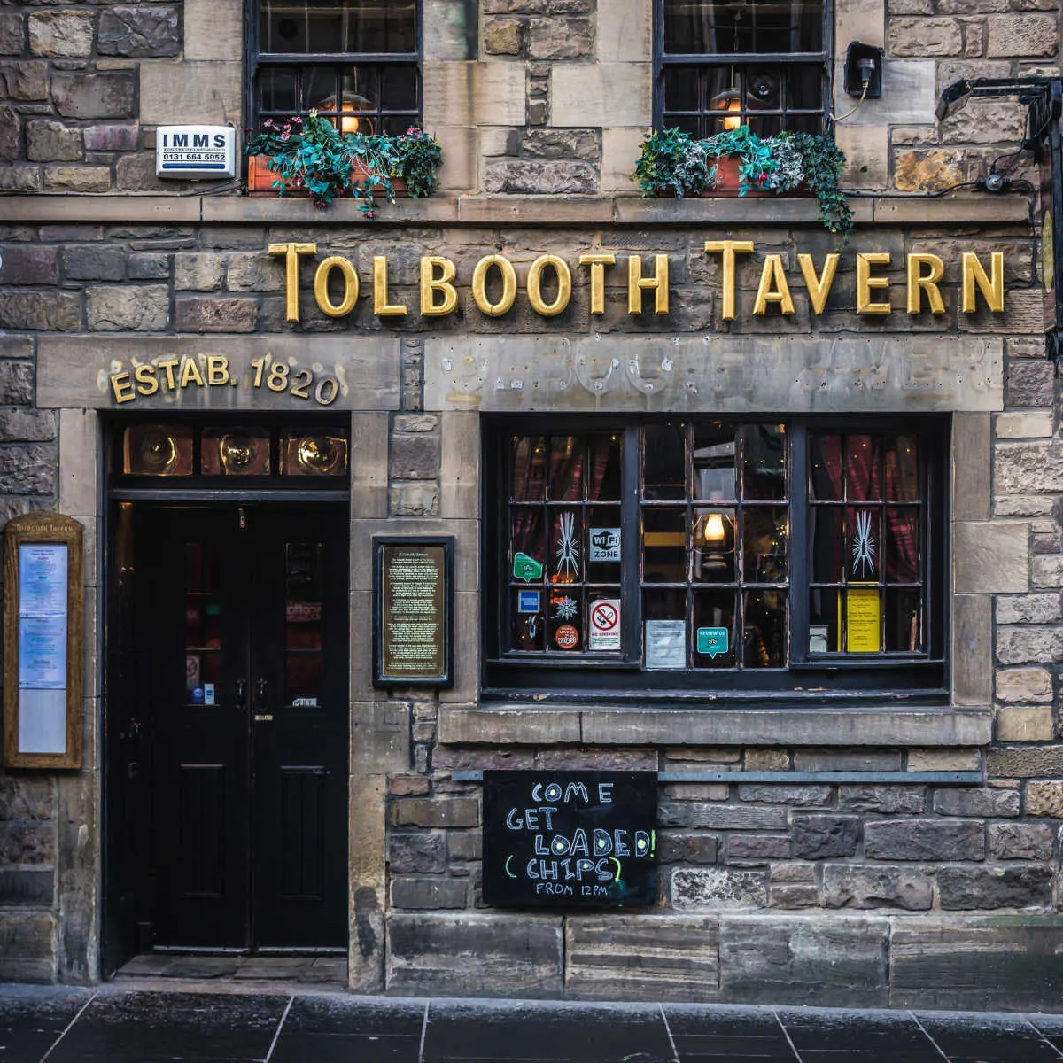 Tolbooth Tavern in Edinburgh, UK
