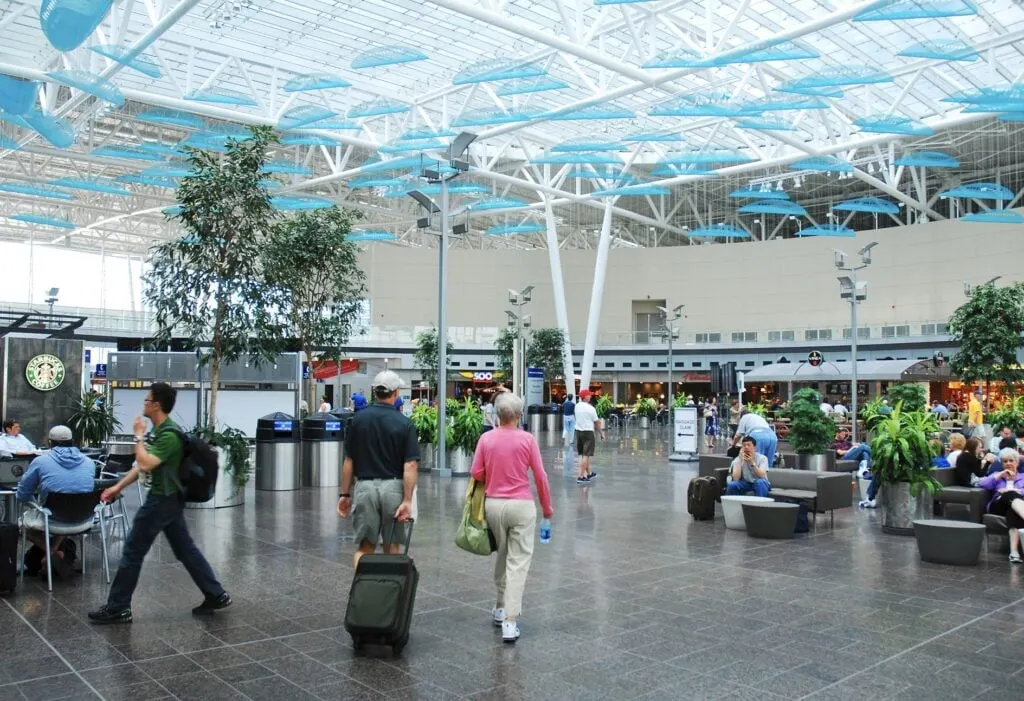 Atrium of the Indianapolis International Airport 