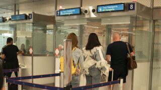 Americans Facing Up To 3 Hour Airport Delays In Europe Due To New Fingerprinting Rules