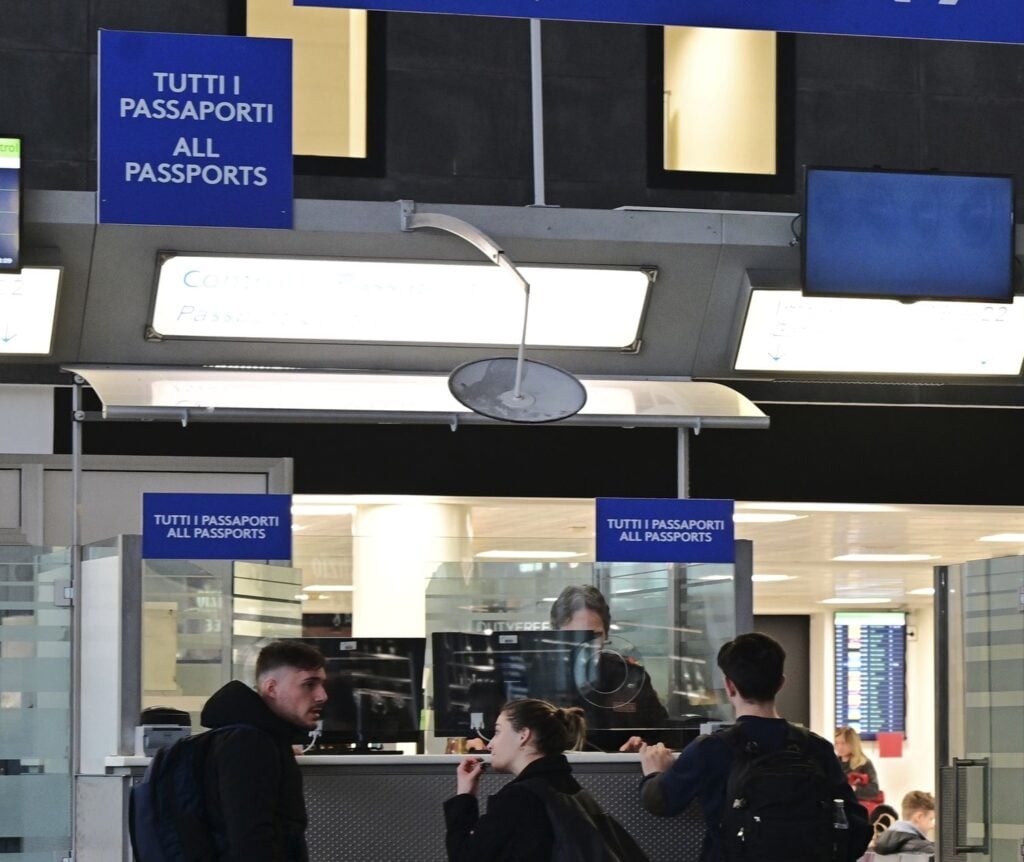 Rome Immigration at airport