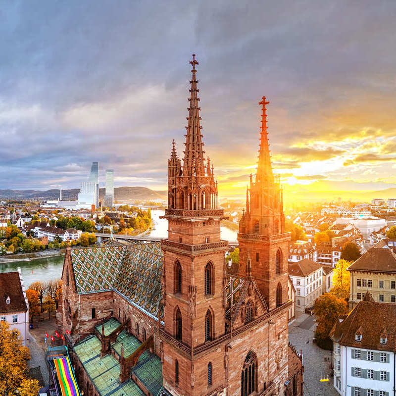 Въздушен изглед на Базел Мюнстер, Швейцария