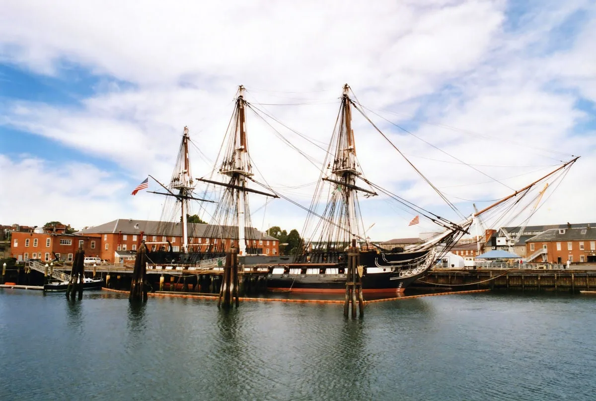 BOSTON MASSACHUSETTS UNITED STATES OF AMERICA The USS Constitution is the world's oldest commissioned naval vessel afloat anchoring in Boston (Massachusetts)