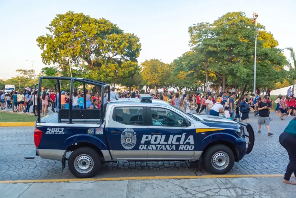 Police-Pickup-Truck-on-a-Street-in-Cancun-Mexico