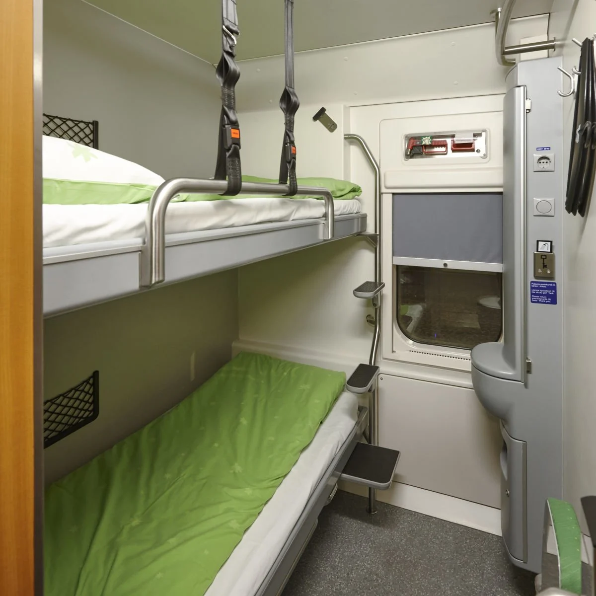 Sleeper cabin on Finland train