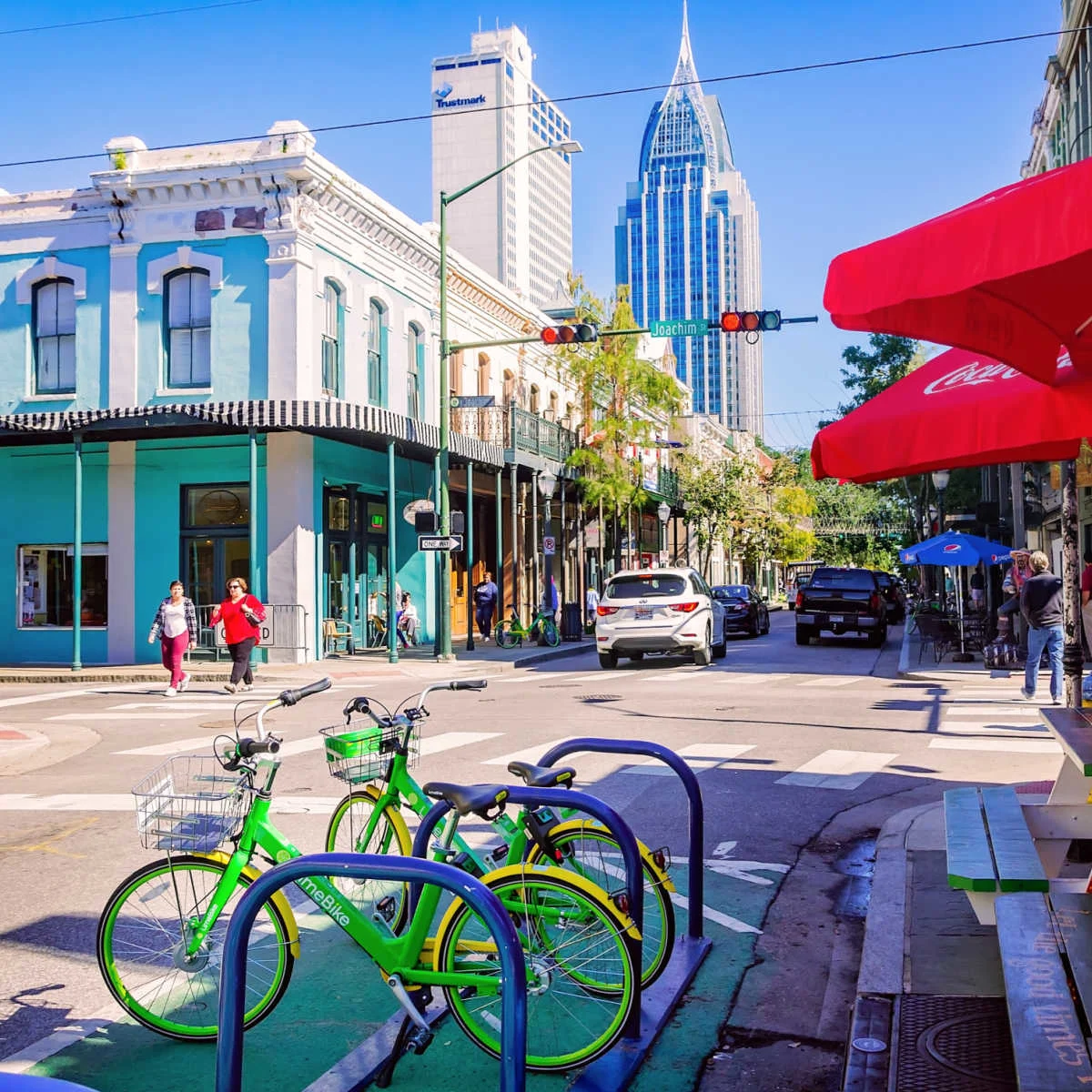Charming downtown Mobile neighborhood