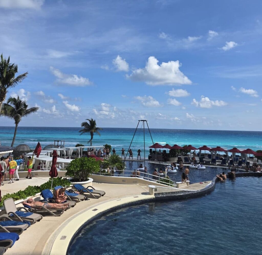 Late Afternoon Sandos cancun Pool