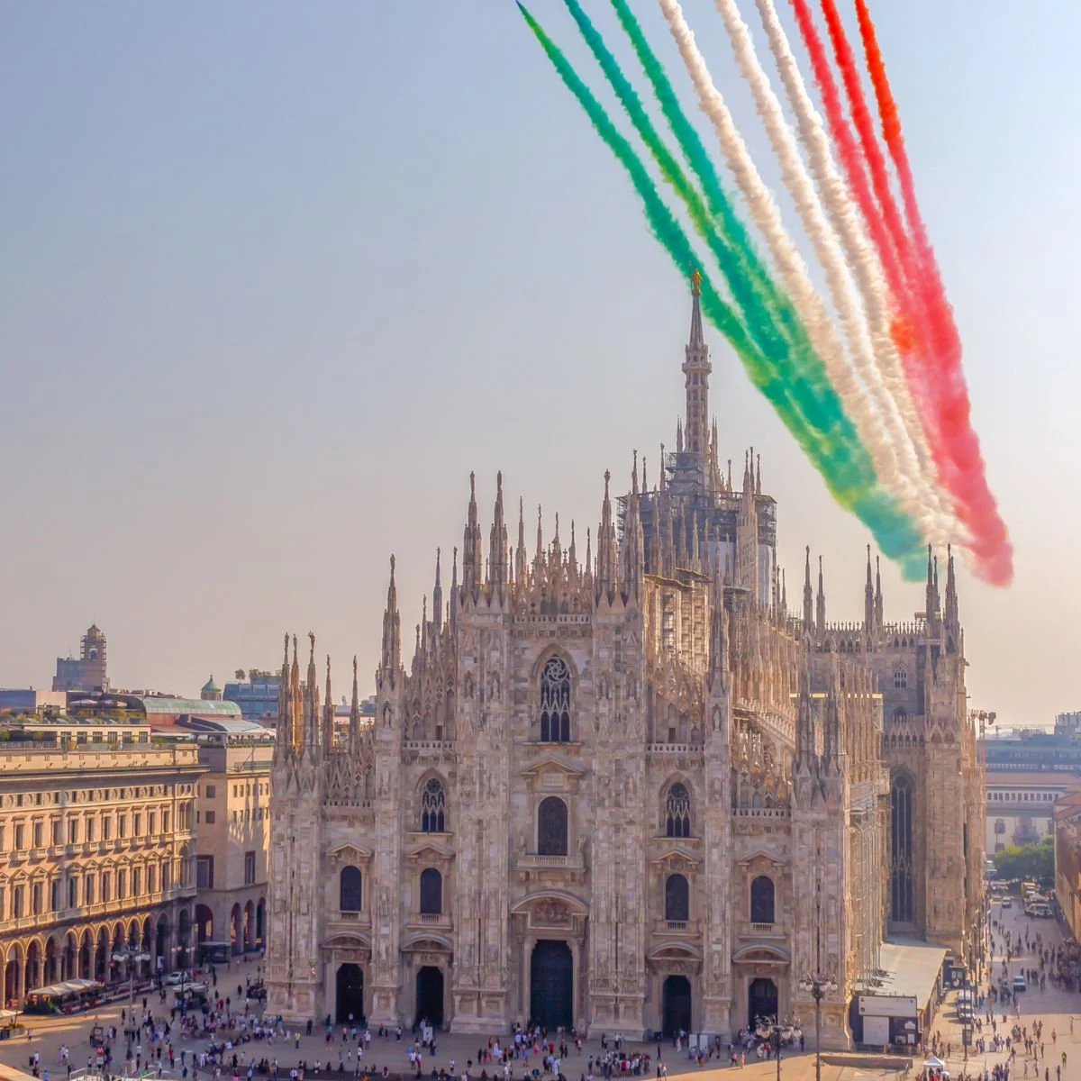 Italy flag colors over Milan cathedral