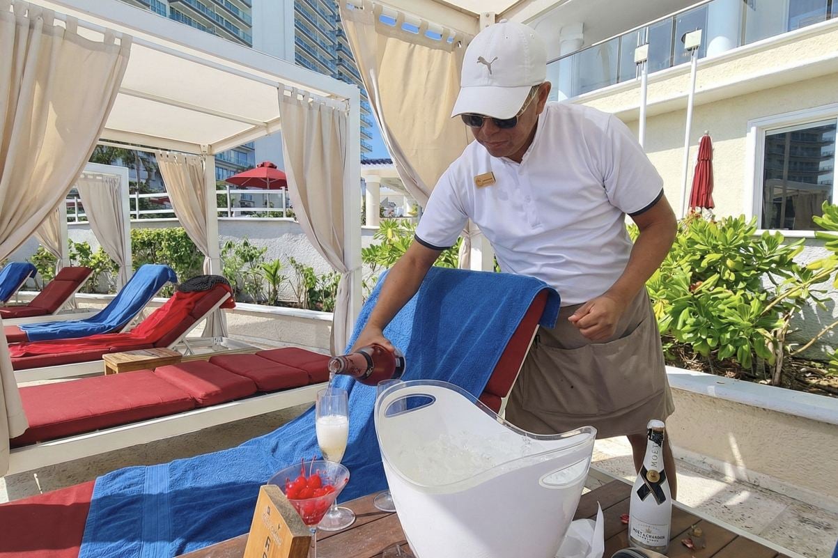 Is Service Better At Punta Cana Or Cancun All-Inclusive Resorts? We Stayed At 16 To Find Out